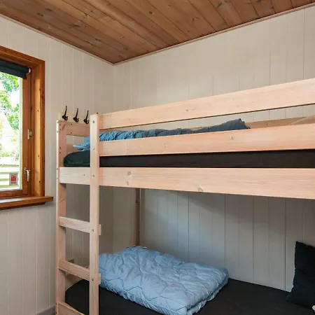 Three-bedroom Holiday In Borkop 9 * Egeskov (Syddanmark)